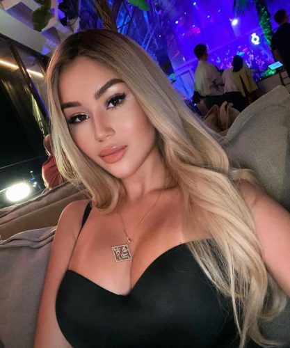 Konya Elit Escort'un Mükemmel Bayanı: Tutkunun ve Zarafetin Canlı Kanıtı