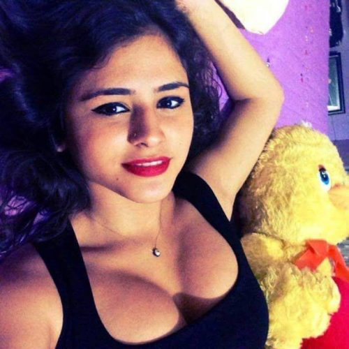 Konya Elit Escortunuz - Büyüleyici ve Kendine Güvenen