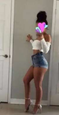 Konya Swinger Escort, Göz Alıcı Bir Güzelliğe Sahip